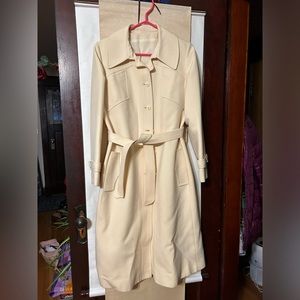 Vintage 100% wool cream long jacket coat with side pockets, medium